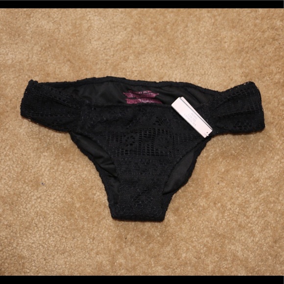 *Top Sold* VS Lace Crochet Black Push-up Bikini - Picture 3 of 5